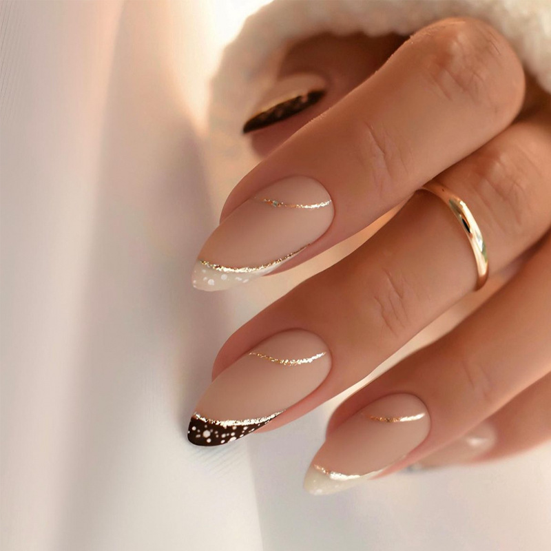 Nail Art French - 24 buah tempelan seni kuku persegi