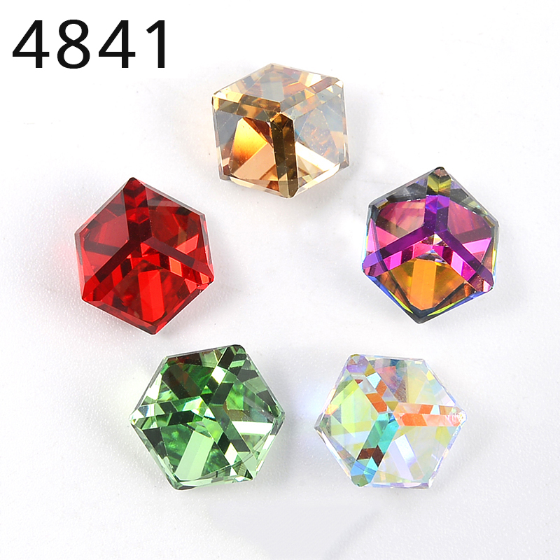 (1 Buah) 4841 Kubus Batu Mewah - Nail Art Emerald ulasan dan harga